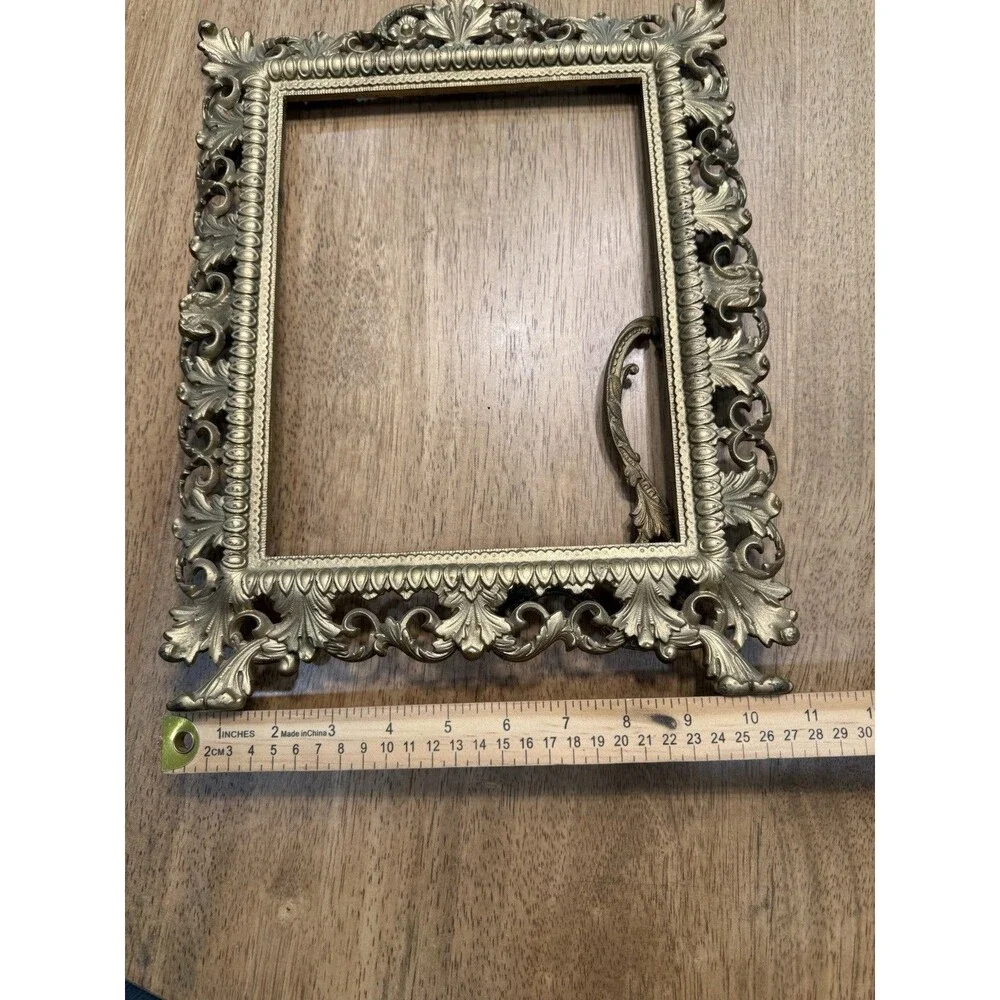Vintage Ornate Gold Tone Picture Frame Easel Metal Baroque Rococo 8x10